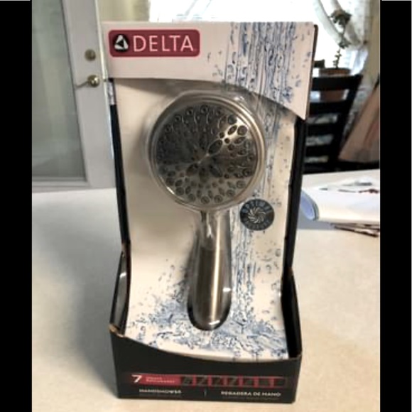 Delta Accessories - Delta handheld shower